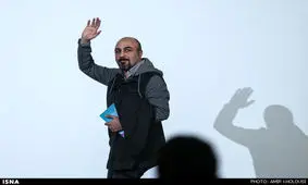 رضا عطاران مقابل دوربین روح الله حجازی