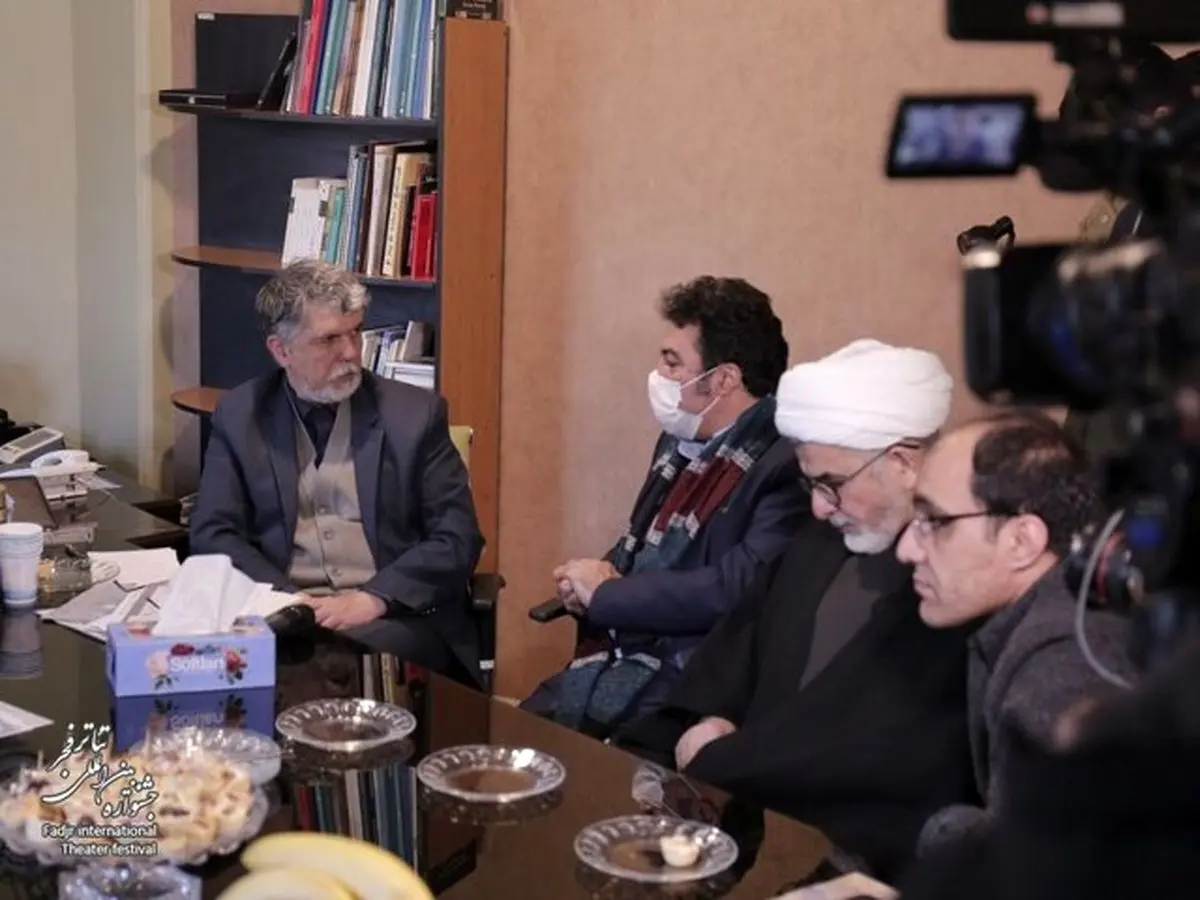 صالحی در دیدار با دست‌اندرکاران تئاتر فجر چه گفت؟