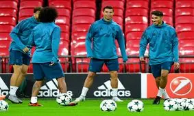 اشرف حکیمی: چیزهای زیادی از رونالدو یاد گرفتم