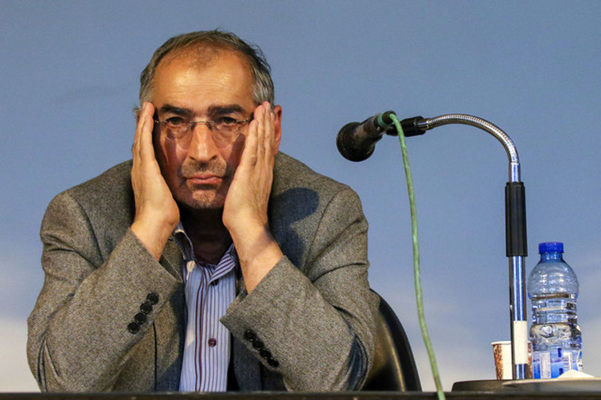 پیش بینی زیباکلام از پیروزی احمدینژادیها در انتخابات مجلس؛ قالیباف مورد تایید پایداری ها نیست