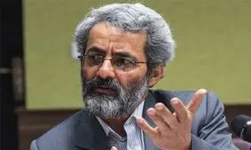 اشتباه کردیم که حرف های احمدی نژاد را پذیرفتیم/پایداری‌ها عدد چشمگیری نبودند اما قدرت تخریب زیادی داشتند/شورای نگهبان خطای انسانی دارد