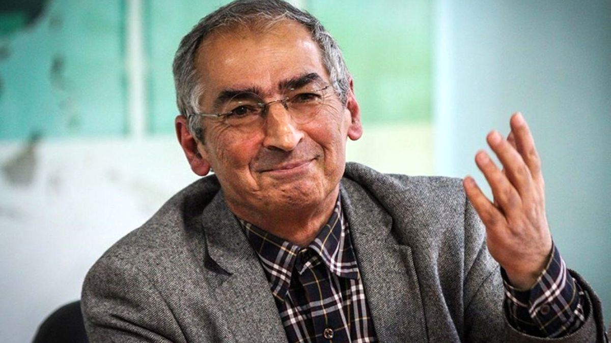 مدال طلای زدن دولت متعلق به من است؛ مدال نقره از آنِ حسین شریعتمداری/ دلم از جبهه پایداری خیلی بیشتر از روحانی خون است