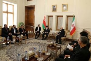 ایران و عمان بر تداوم همکاری با هدف تضمین دریانوری تاکید کردند
