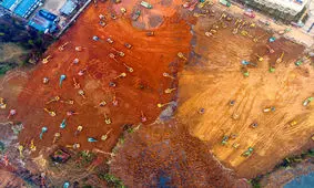 سلطان سازه‌ها! ساخت بیمارستان ۱۰هزار تخت‌خوابی طی ۱۰ روز