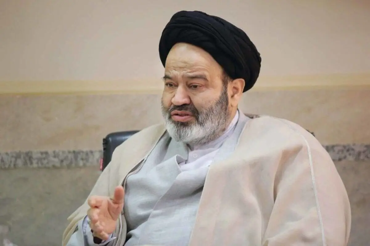 به‌عنوان یک طلبه از جامعه پزشکی پوزش می‌خواهم
