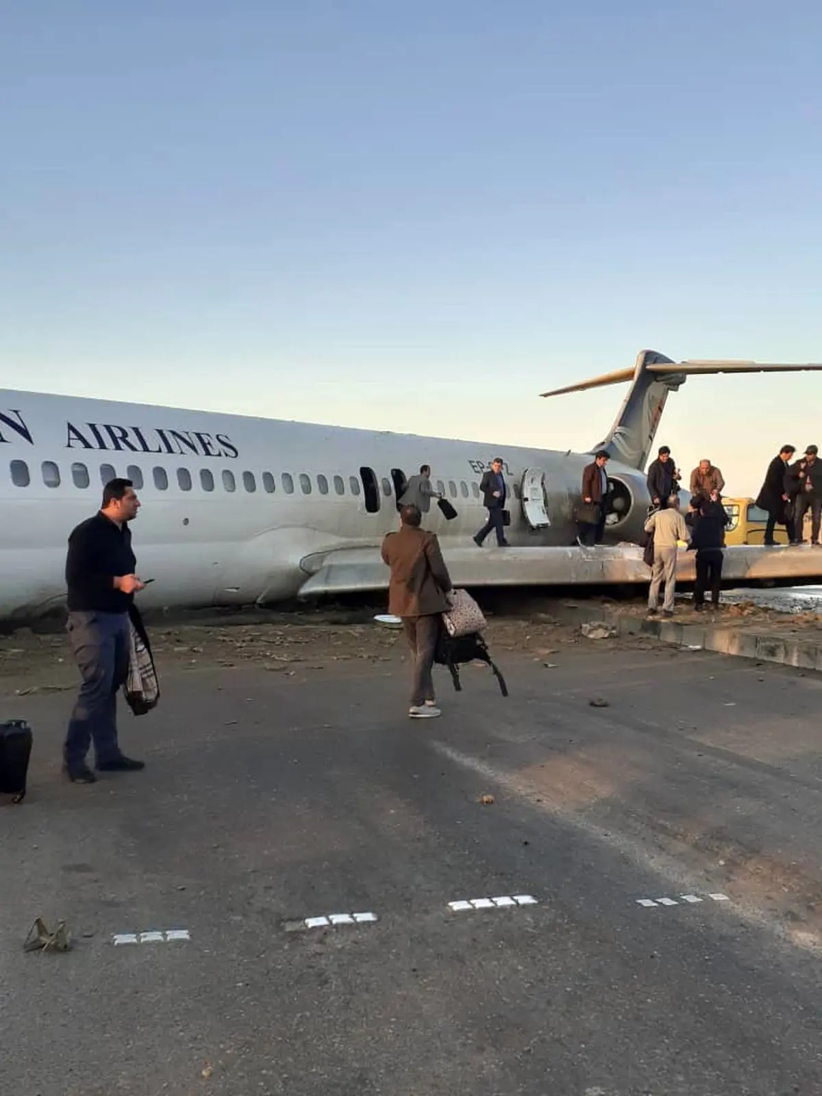 پرواز تهران-ماهشهر دچار سانحه شد