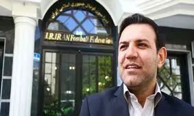 عزیزی‌خادم به دنبال صندلی تاج