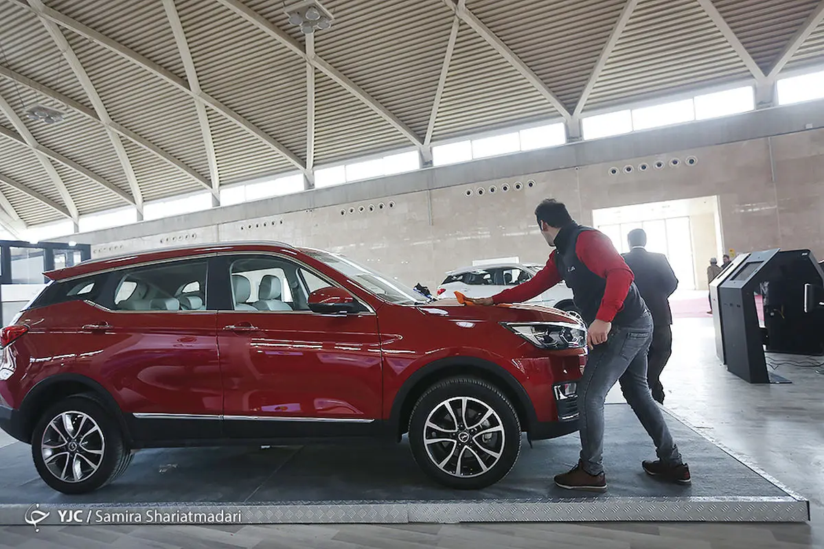 ثبت‌نام کنندگان خودرو در سال گذشته ۳۰ درصد سود بردند