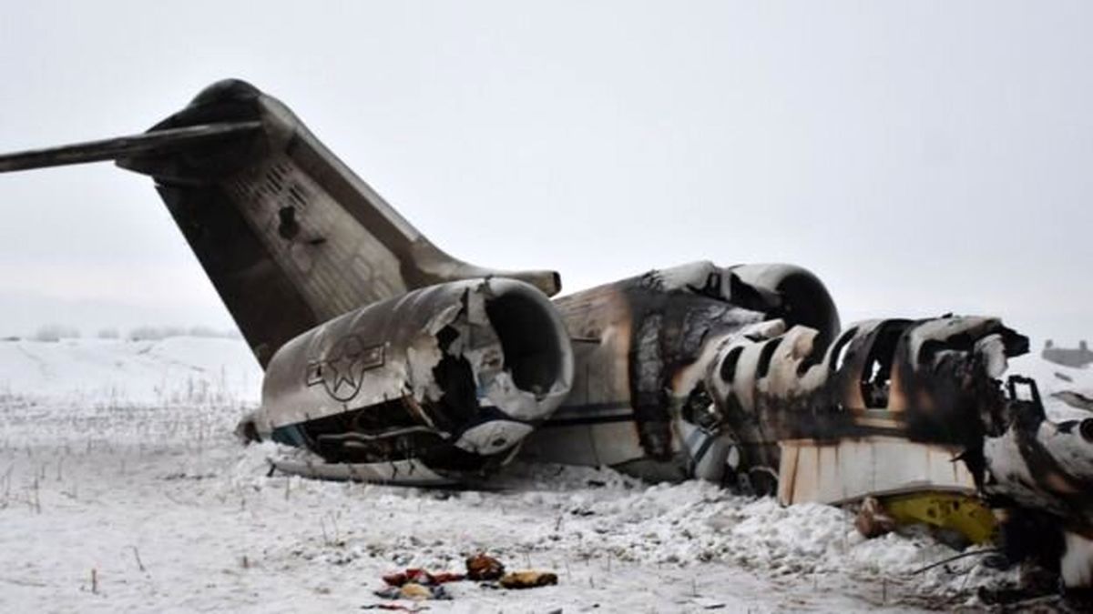 طالبان تلاش نیروهای افغان برای دسترسی به محل سقوط هواپیمای آمریکا را "دفع" کرد