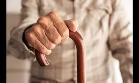 لرزش دست‌ها نشان دهنده کدام بیماری است؟