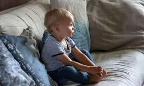 محدود کردن زمان تماشای نمایشگرها به سلامت روانی کودکان منجر می‌شود