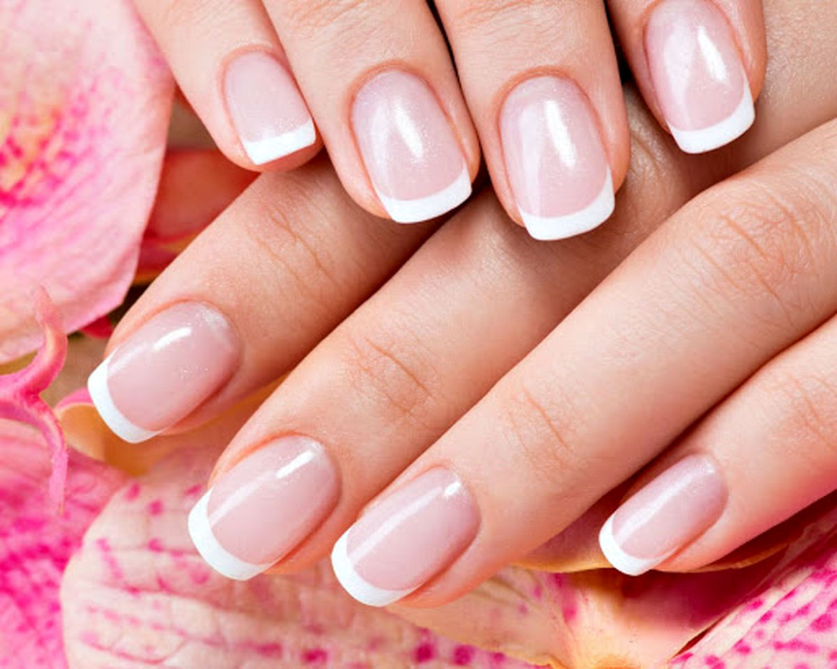 هر آنچه درباره کاشت ناخن ژلهای باید بدانید