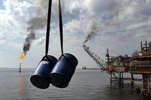 برای مبارزه با جنگ اقتصادی تحریم؛ به جای نفت، فراورده‌های‎ نفتی صادر کنیم