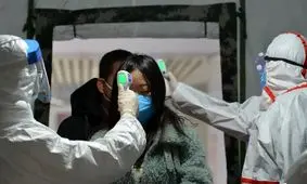 صف بستن چینی‌ها مقابل داروخانه‌های سنتی / آیا داروی گیاهی ویروس کرونا را درمان می‌کند؟