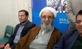 هادی غفاری: وقتی کدخدایی خاک‌بازی می‌کرد سر من بالای دار بود / نوشابه را آنها می‌خوردند اما شیشه نوشابه را ما