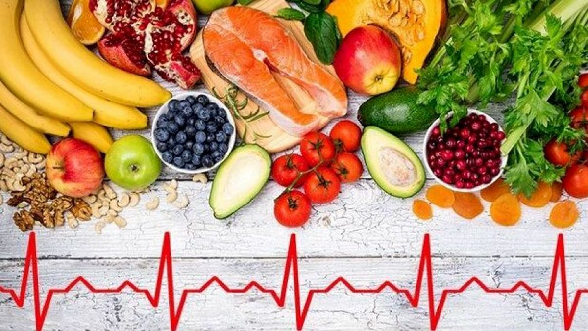 کاهش خطر عفونتهای ادراری با تغذیه مناسب