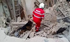 ریزش یک ساختمان در تهران