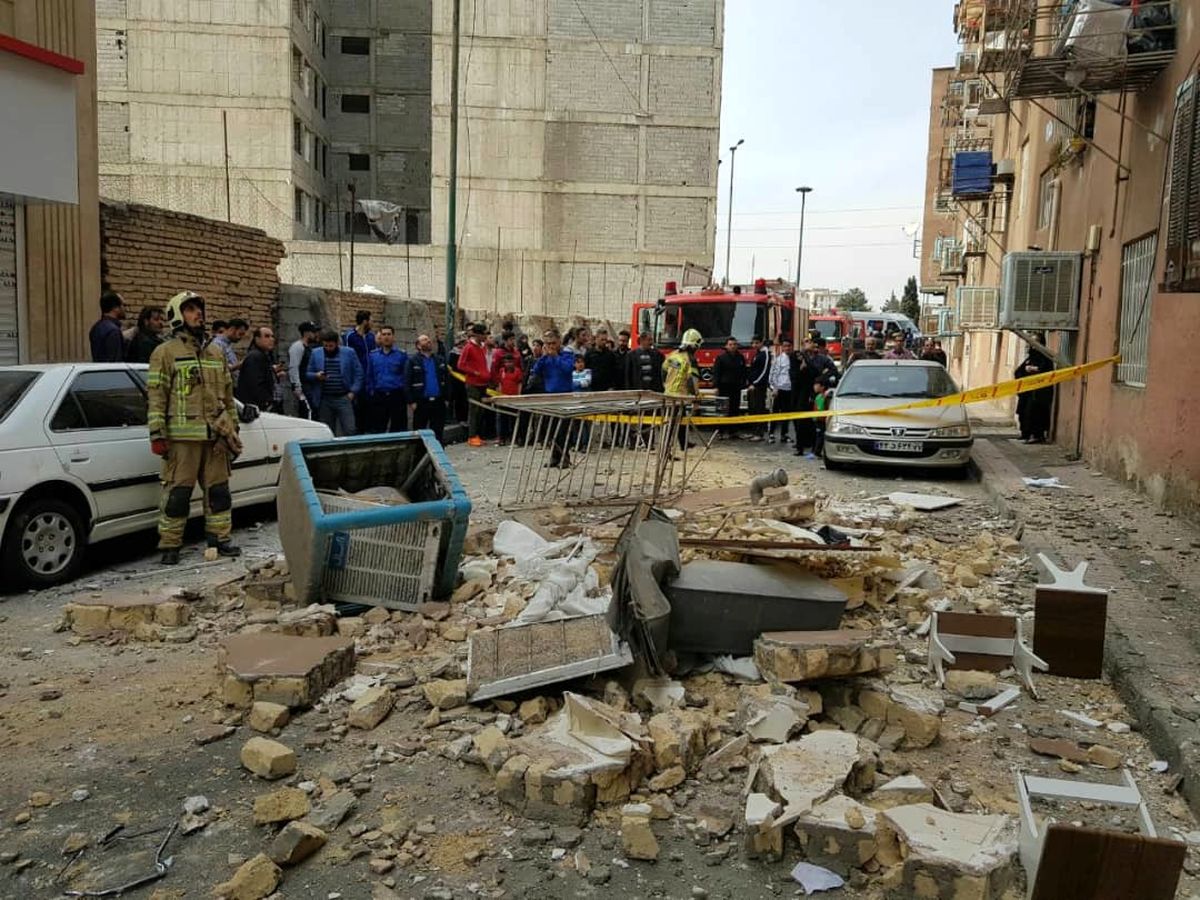 تخریب سه واحد مسکونی بر اثر انفجار گاز در تبریز