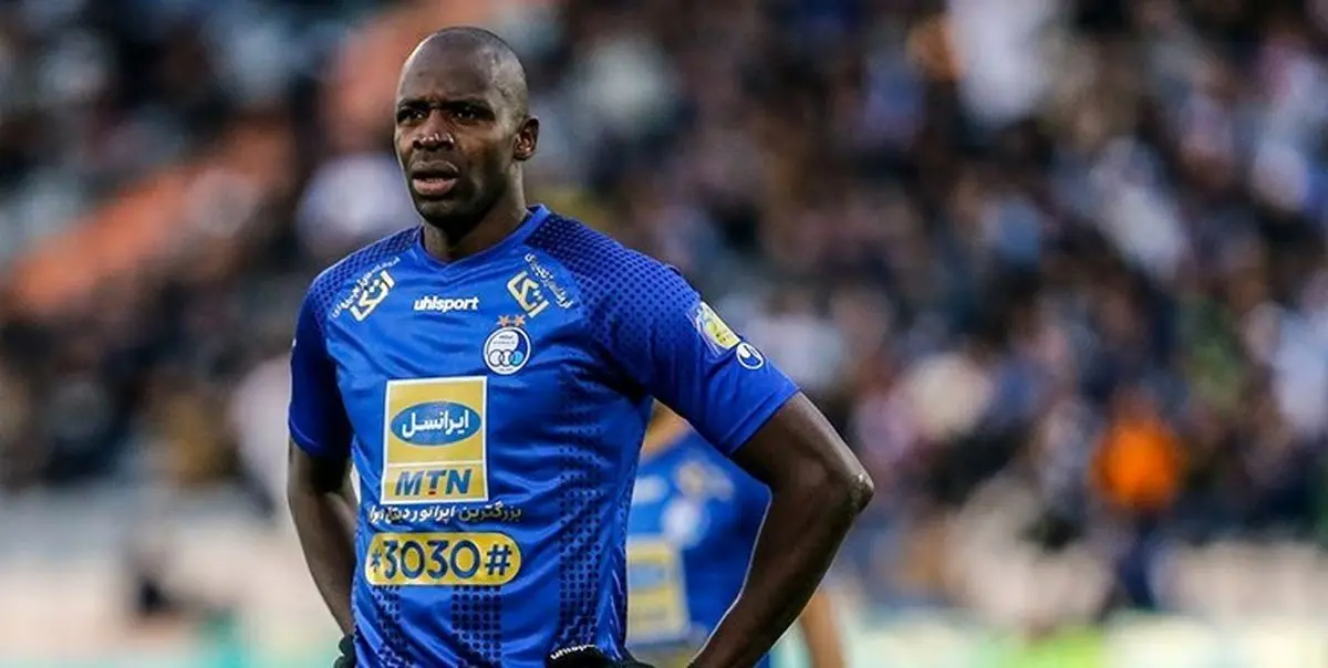 دیاباته سه هفته دور از ترکیب استقلال