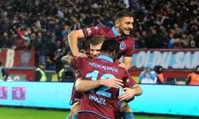 تلاش ترابزون برای تمدید قرارداد مدافع سابق استقلال