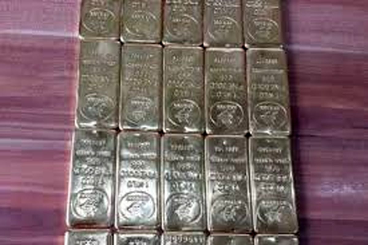 کشف 20 کیلو شمش طلا از باک خودرو