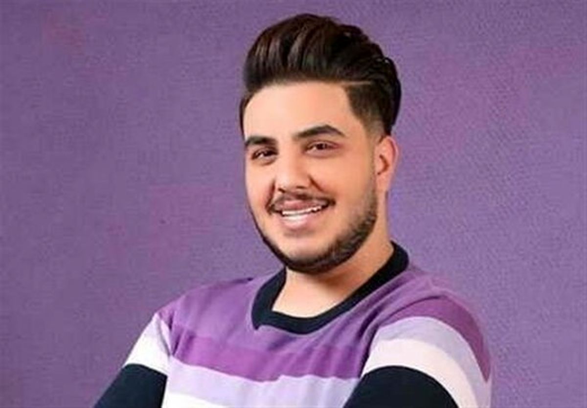 آرون افشار هم در کنسرتش پلیبک خواند
