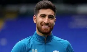 جهانبخش برای دومین بار پیاپی بازیکن ماه برایتون شد + عکس