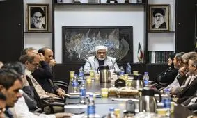 عارف: مگر انقلابی‌تر از اصلاح‌طلبان کسی سراغ دارد؟