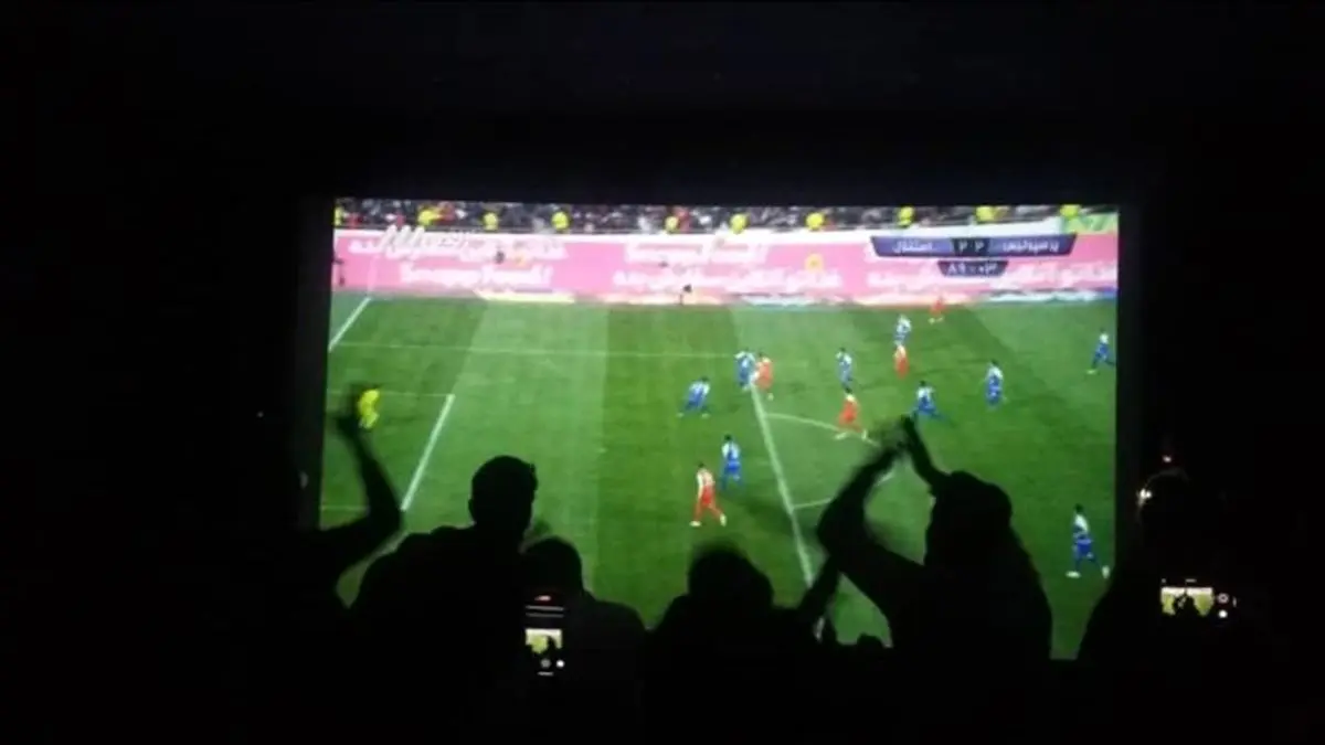 حاشیه‌نگاری بر روز آرام و فوتبالی «ملت» در جشنواره فجر