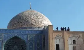 کاشی‌ها پیشمرگ گنبد شدند