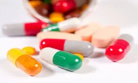 پزشکان به خانم ها توصیه میکنند پول صرف این مکمل ها نکنند