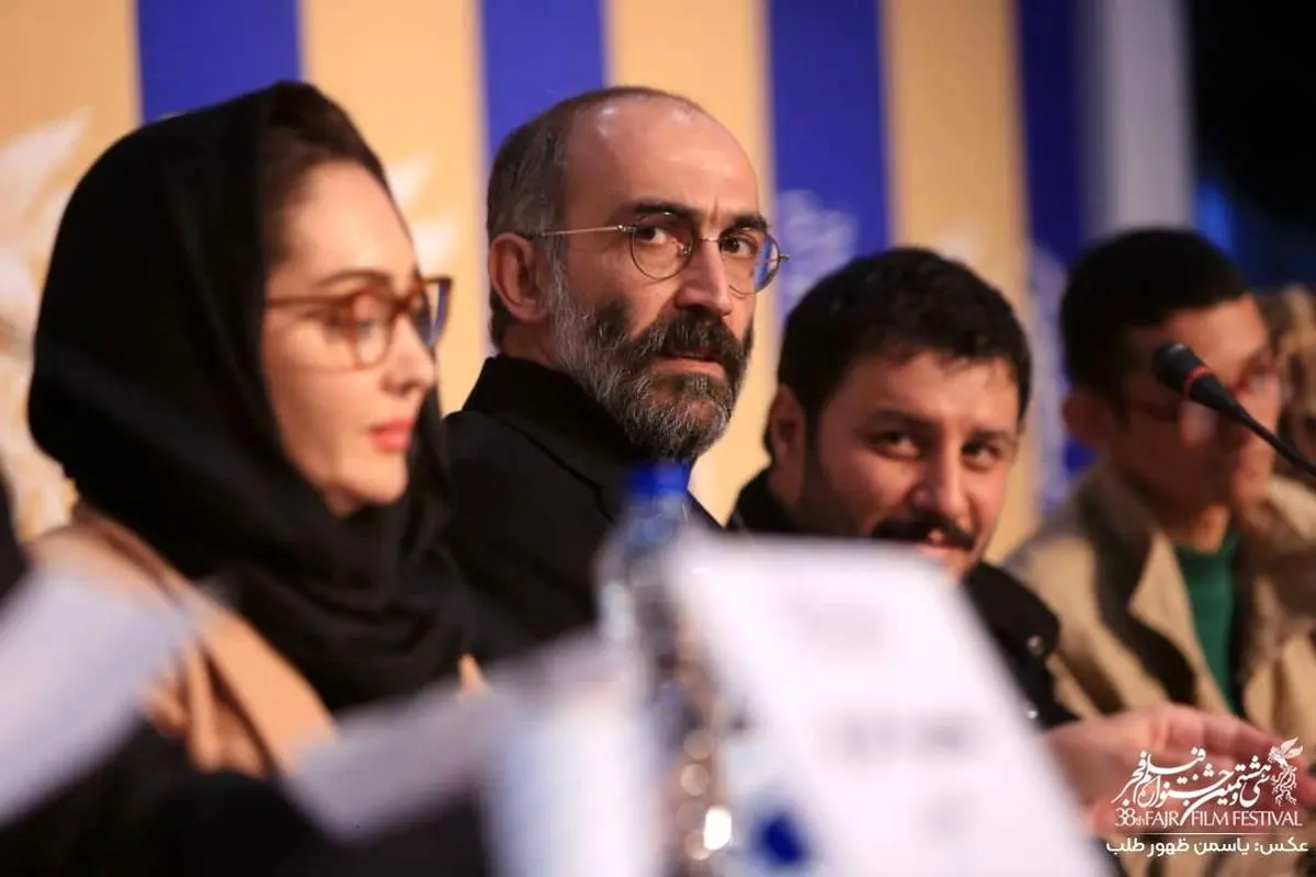 جشنواره فجر ۹۸؛ نیکی کریمی: برای ما این موضوع که زن داستان را به زور شوهر دادند اهمیتی نداشت/از حادثه قلبی هادی حجازی‌فر تا ماجرای ترکی یادگرفتن جواد عزتی