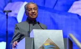 ترامپ باید استعفا کند