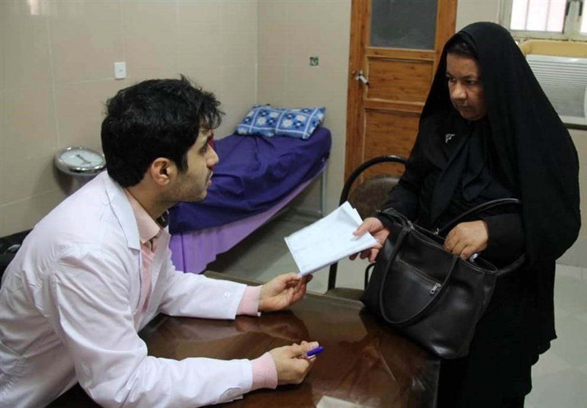 ویزیت رایگان ۳۴۰ اهوازی در طرح خدمترسانی شهید سلیمانی + تصاویر