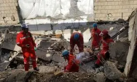 مصدوم شدن 2 کارگر به دلیل ریزش آوار