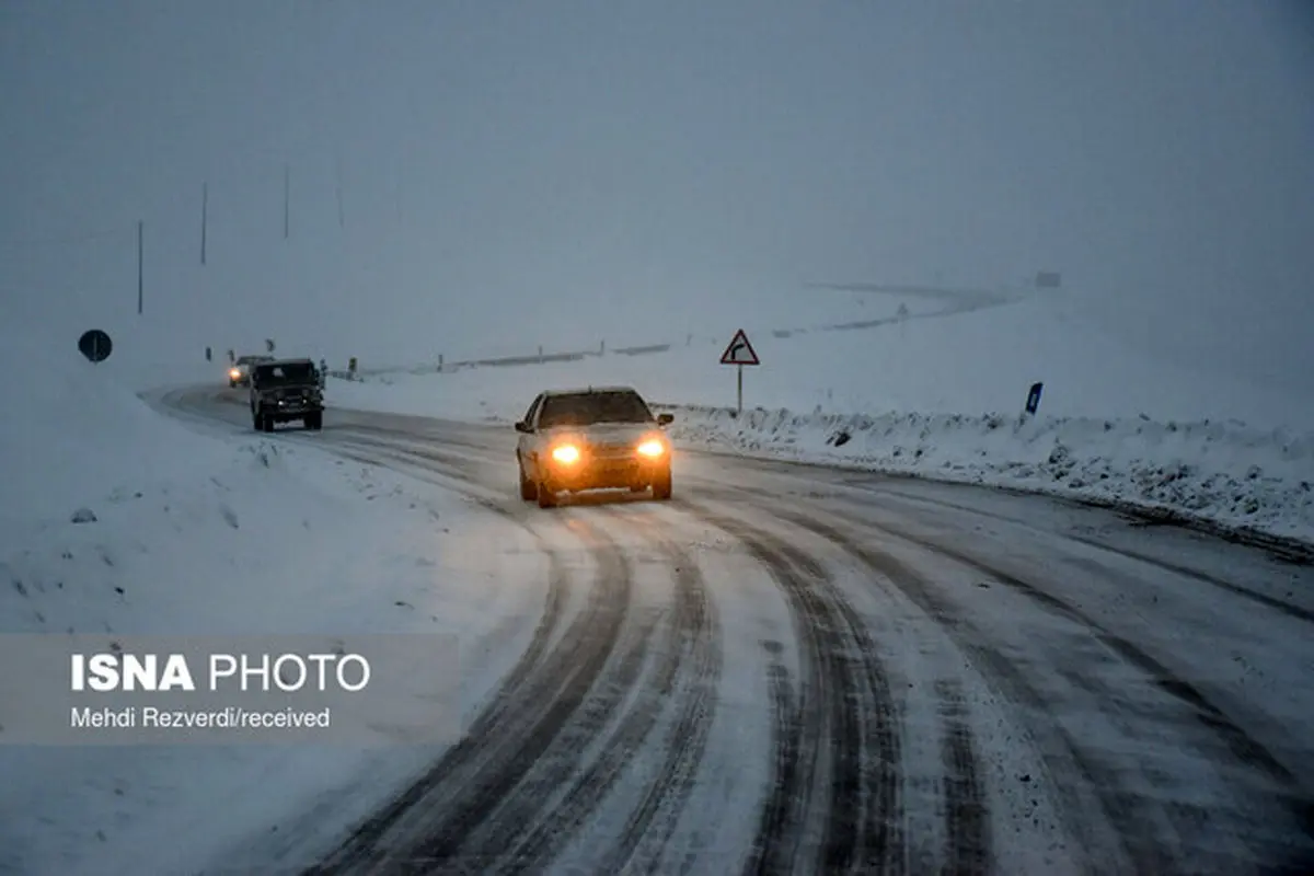ممنوعیت تردد کامیون و اتوبوس از هراز و چالوس
