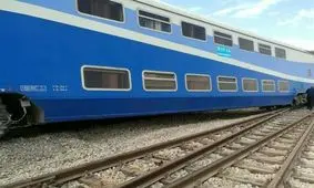 برخورد قطار باری تبریز با بهمن در محدوده تیکمه داش بستان آباد؛ مصدومان سرپایی مداوا شدند