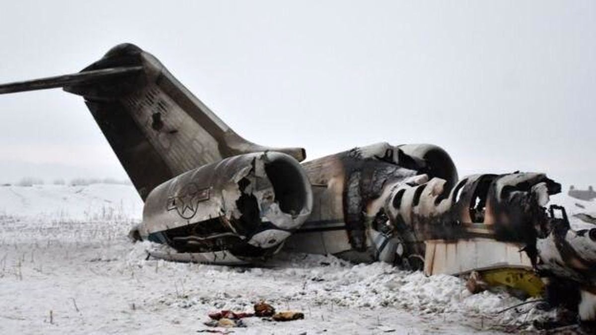 روایت "العهد" از هواپیمای آمریکایی ساقط شده در افغانستان: سرنشینان در اسارت طالبان!