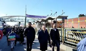 سلطانی‌فر: مردم ایران گوش به فرمان رهبری مقابل آمریکا ایستاده‌اند