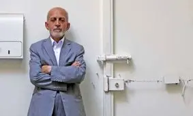 طبیعی است مردم این روزها با شک و تردید به جمهوریت نظام نگاه کنند/ یکی از دوستانم گفت به دلیل رابطه نداشتن با بسیج رد صلاحیتم کرده‌اند