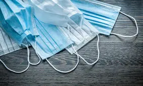 سمت رنگی ماسک باید به کدام طرف باشد؟