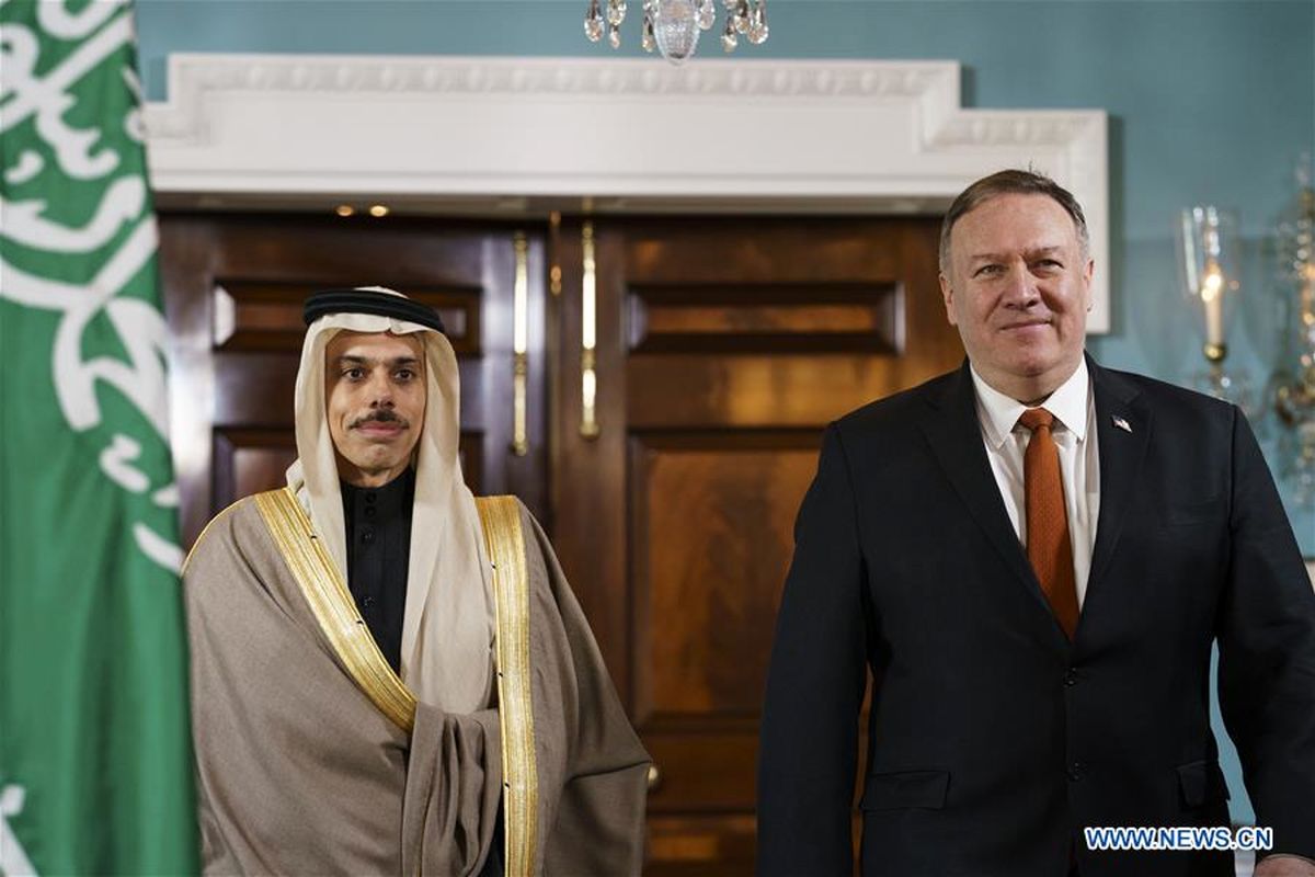 دیدار ضدایرانی پمپئو با مقام ارشد سعودی