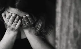 چگونه با احساس گناه خود روبرو و از آن رها شویم