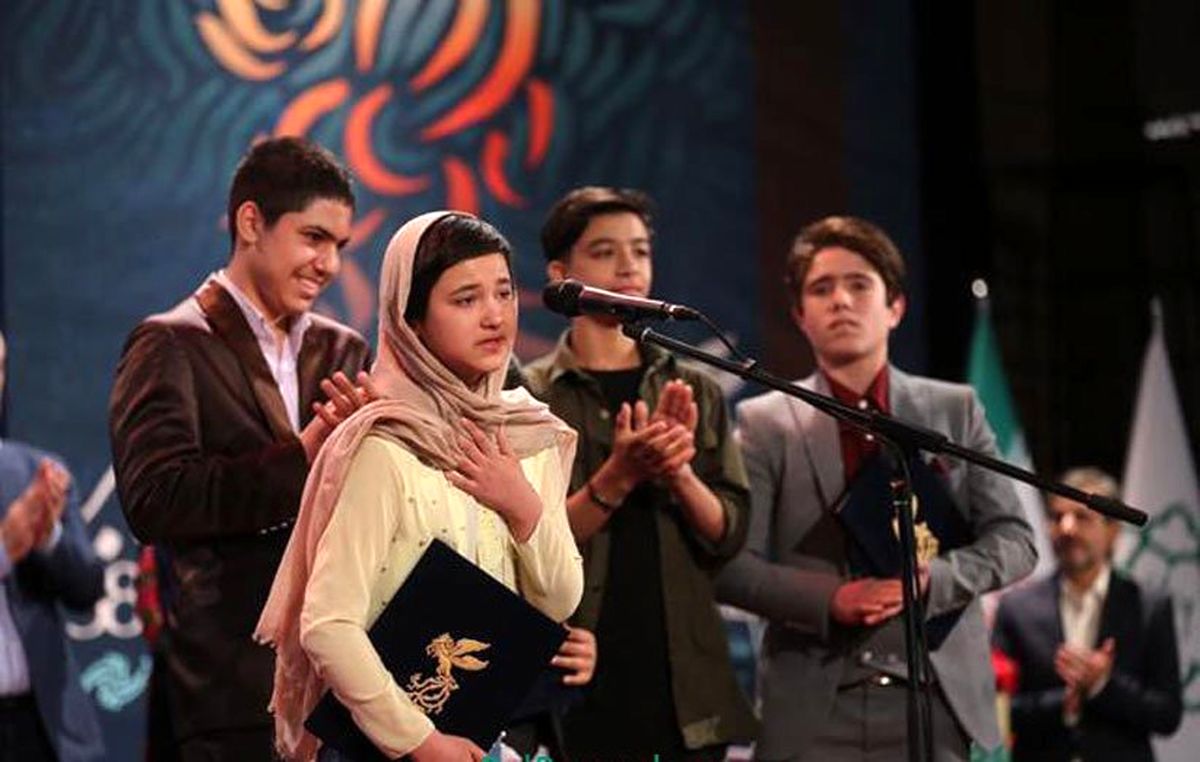 آنچه از سی و هشتمین دوره جشنواره فیلم فجر ندیدید/ ما چرا قهر میکنیم؛ کجای دنیا به جز اینجا، برای ما دست میزنند؟