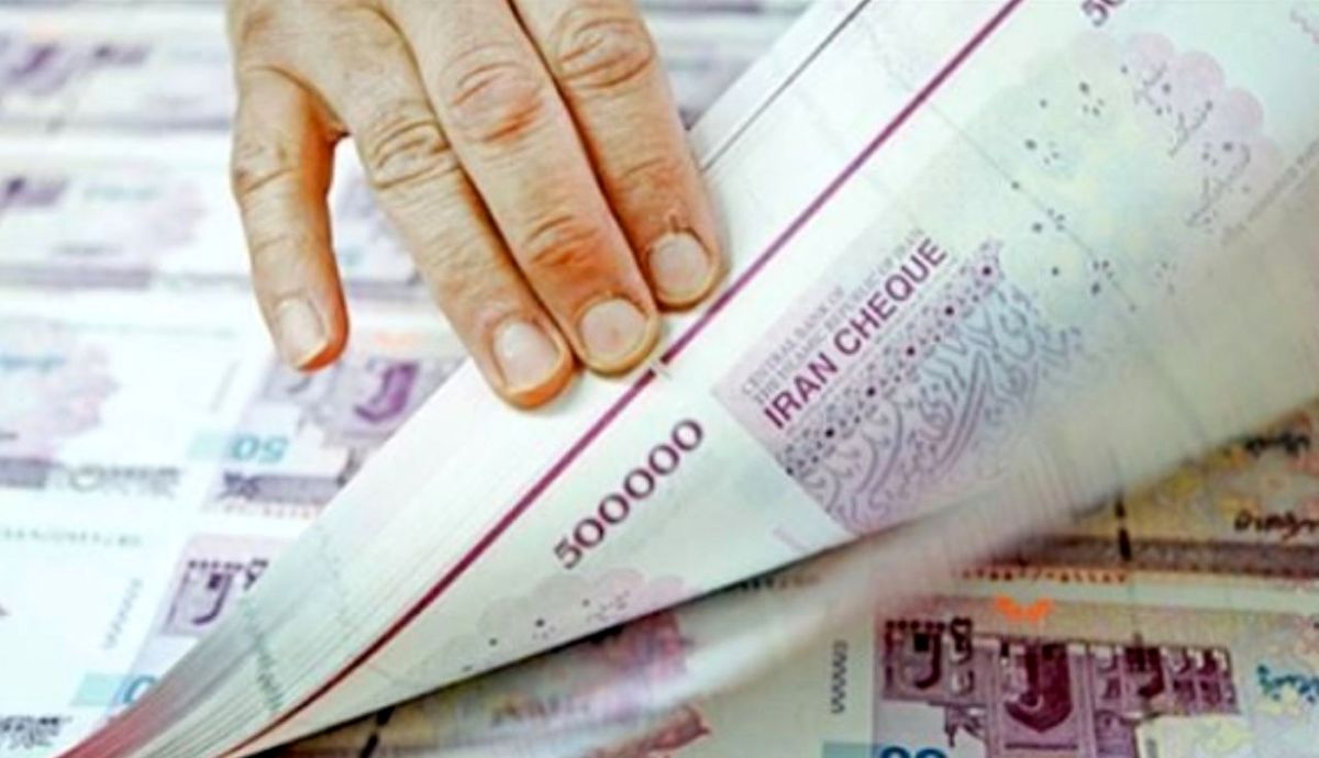 کاهش ۳۸ هزار میلیارد تومانی بدهی بانکها به بانک مرکزی/ بدهی دولت افزایش یافت
