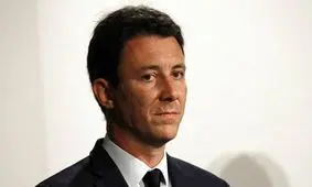 انتشار ویدئوی جنسی؛ نامزد حزب ماکرون برای شهرداری پاریس کنار کشید