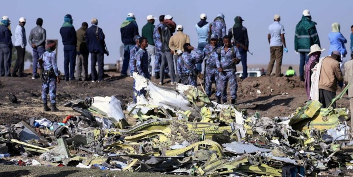پاکسازی بقایای لاشه هواپیمای اوکراین