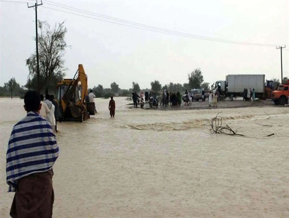 سیلاب ۵۰۰ محور روستایی سیستان و بلوچستان را مسدود کرد/ ۲۰ هزار واحد مسکونی دچار خسارت شد + فیلم