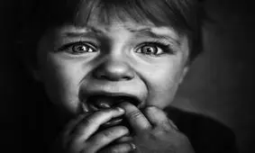 چگونه کودکانمان را از مواجهه با اخبار بد در امان بداریم؟