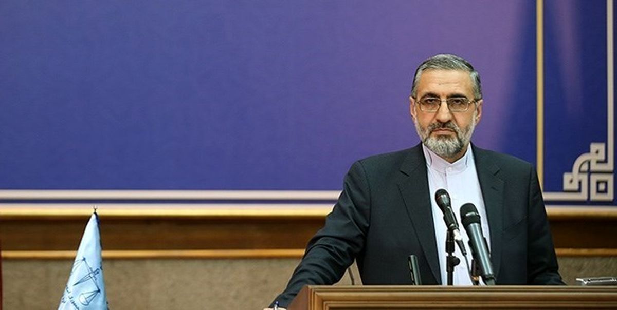 علیه ترامپ اعلام جرم میکنیم / داغدار فاجعه هواپیما هستیم / ایران میتواند سفیر انگلیس را اخراج کند / تعدادی از نمایندگان پرونده قضایی دارند/ شورای عالی امنیت ملی آمار کشته شدگان آبان را اعلام خواهد کرد